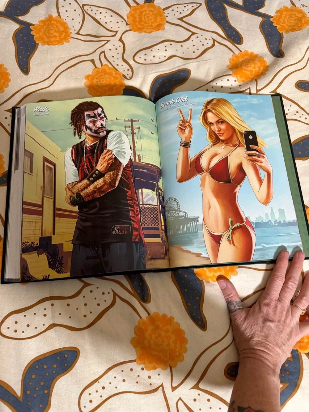 Grand Theft Auto V Limited Edition Strategy Guide - Black & Green